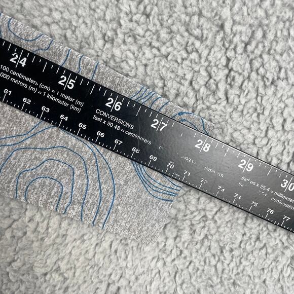 Fabletics Men's X-Small Gray Nylon Polyester The Training Day Long Sleeve Tee - Picture 9 of 10